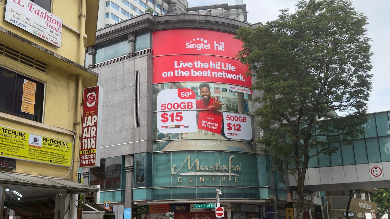 Singtel campaign photo 3