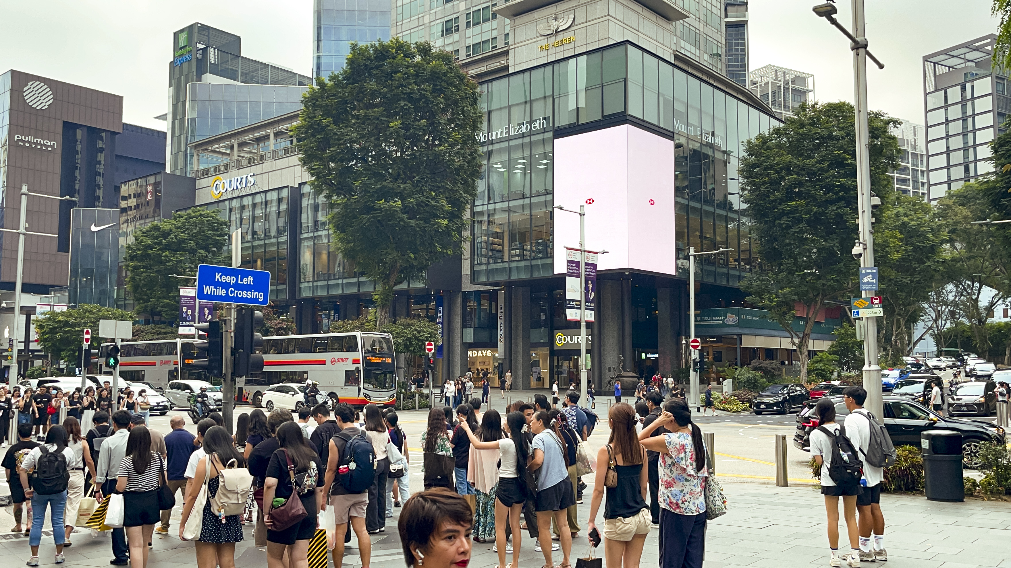 HSBC campaign photo 1
