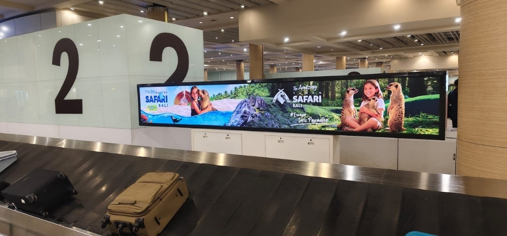 Taman Safari Bali at Lightbox Conveyor Belt 2 Sides (International Arrival) 