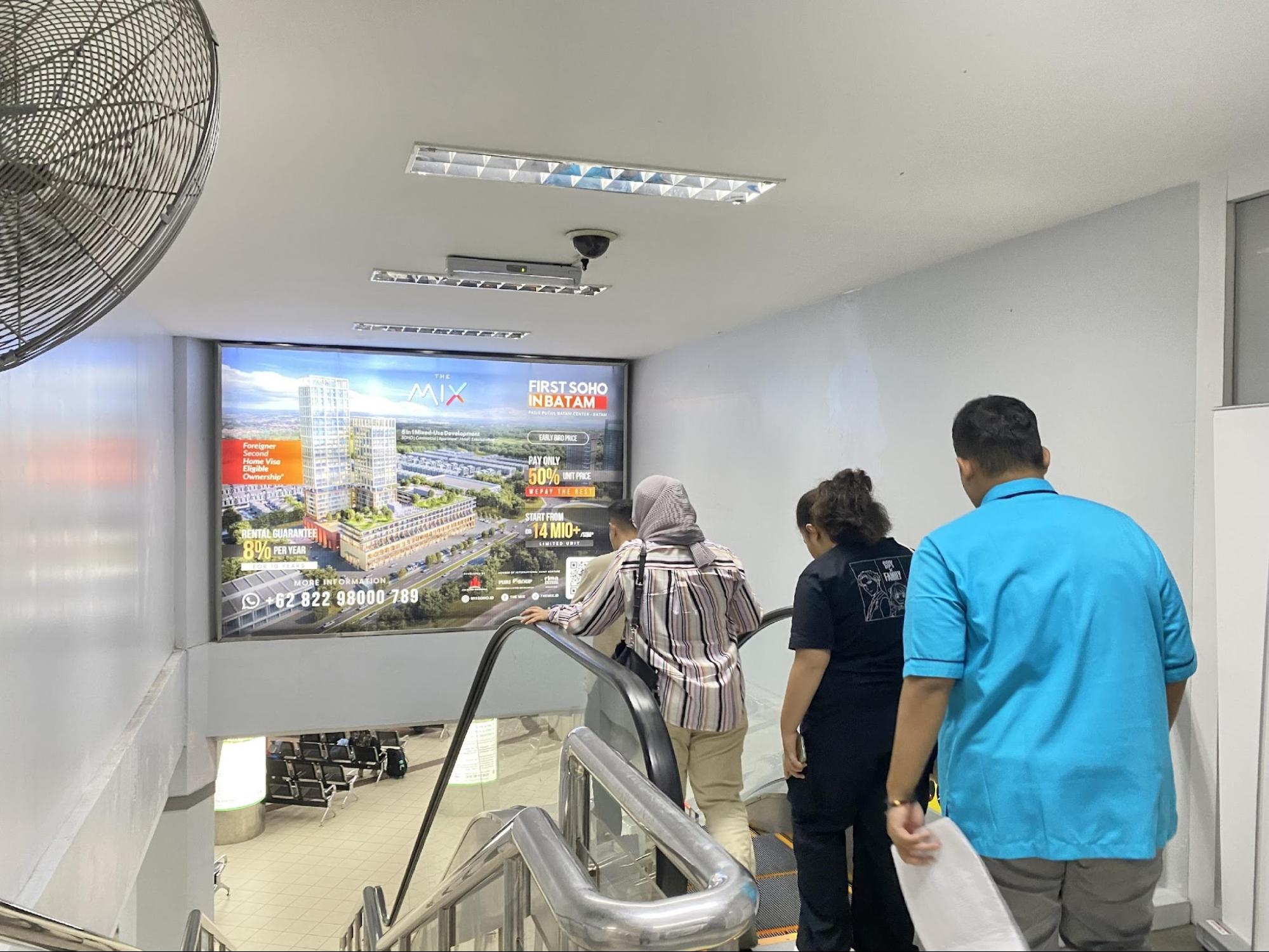 BCP 10 Departure Escalator heading to boarding lounge (Batam Centre IFT)