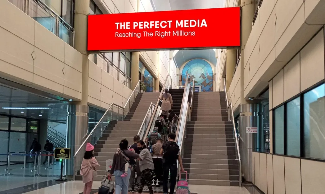 Departure Heading to Boarding Lounge 2nd floor (Hang Nadim Airport Batam)